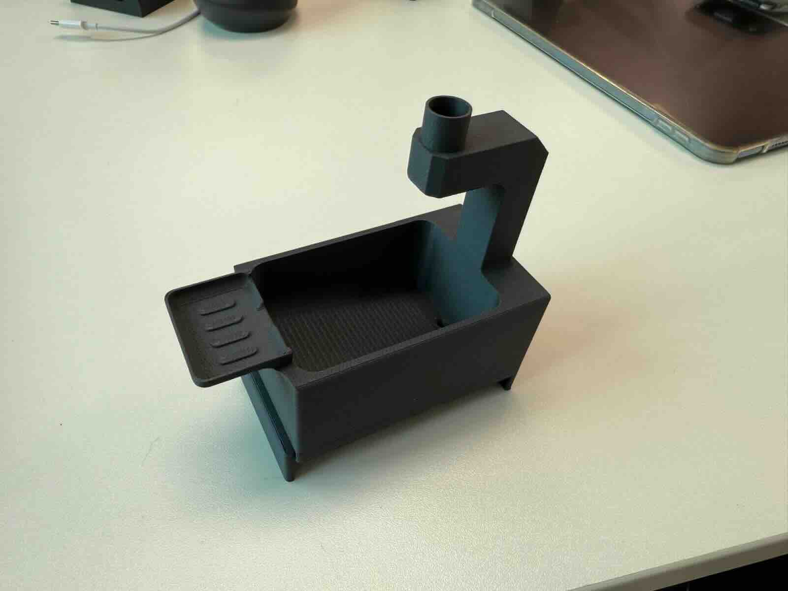 Student creative prototyping session